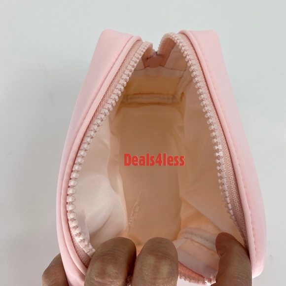 Dior Pouch - Picture 6 of 8